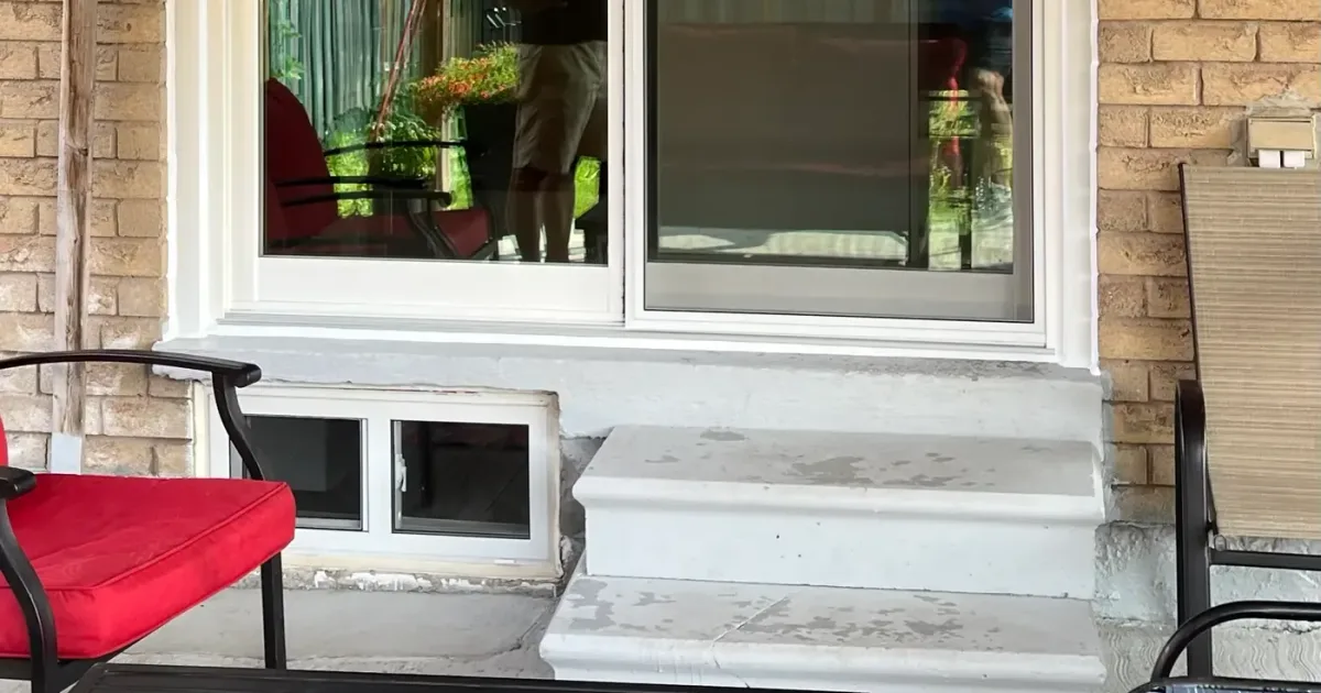 Residential entry door on a home in Richmond Hill, Ontario
